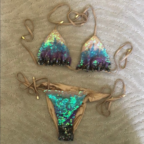❌SOLD❌ Beach Bunny Ariel 💎👙Sequin bikini - Picture 6 of 8